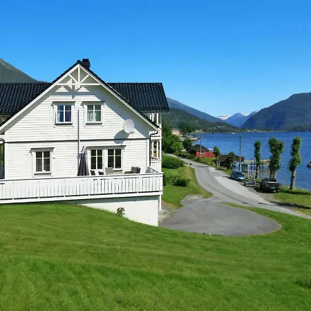 Holiday home Holiday Askelund *