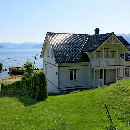 Holiday Askelund * Balestrand